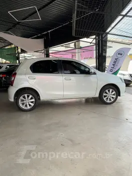 Etios X Plus 1.5 Flex 16V 5p Aut.