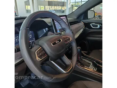 COMMANDER 1.3 T270 TURBO FLEX OVERLAND AT6