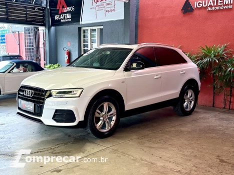 Audi Q3 2.0 TFSI AMBIENTE QUATTRO 4P GASOLINA S TRONIC 4 portas