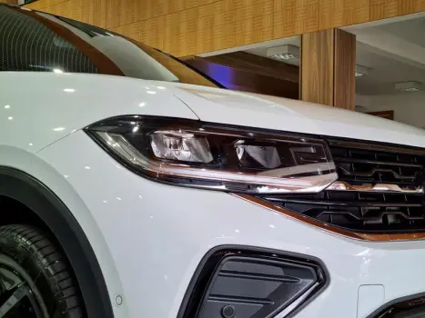 T-CROSS HIGHLINE 1.4 TSI FLEX 16V 5P AUT