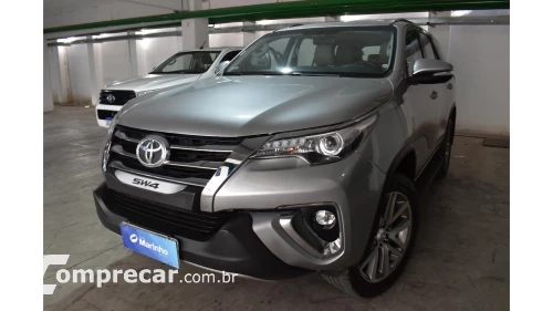 Toyota HILUX SW4 - 2.7 SR 4X2 16V 4P AUTOMÁTICO 4 portas