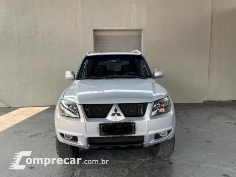 Pajero TR4 2.0/ 2.0 Flex 16V 4x4 Aut.