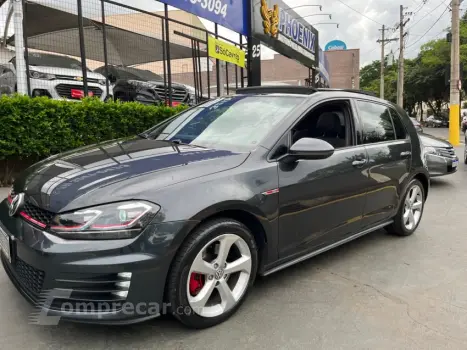 Volkswagen GOLF 2.0 TSI GTI 16V 220cv Turbo 4 portas