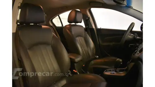 CRUZE SEDAN - 1.8 LT 16V 4P AUTOMÁTICO