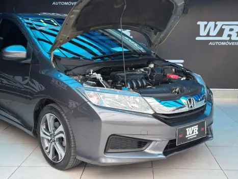 CITY 1.5 LX Sedan 16V