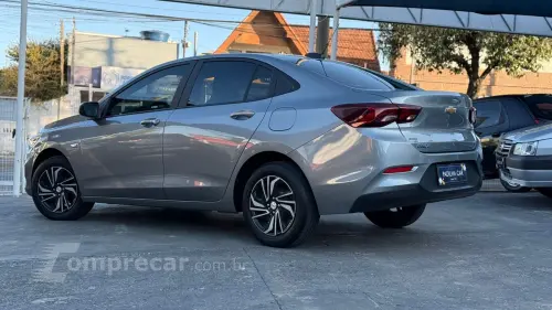 ONIX SEDAN Plus LT 1.0 12V Flex 4p Mec.