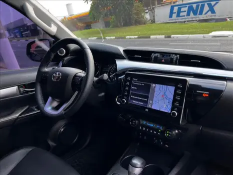 HILUX 2.8 D-4d Turbo CD SRX 4X4