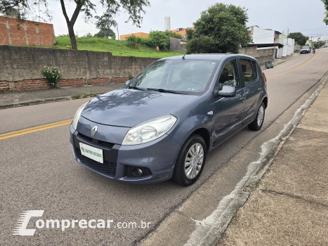 Renault SANDERO 1.6 Privilége 16V 4 portas