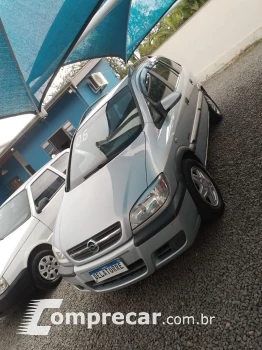 CHEVROLET Zafira 2.0 4P FLEX COMFORT 7 LUGARES 4 portas