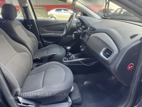 Onix Hatch 1.4 4P FLEX LT