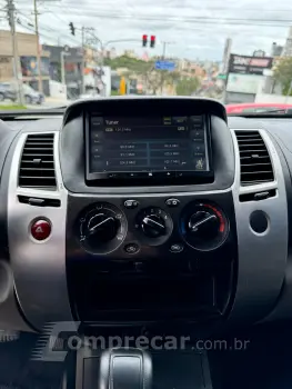 Pajero DAKAR 3.2 4x4 T.I. Dies. 5p Aut.