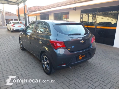 Onix Hatch 1.4 4P FLEX LTZ AUTOMÁTICO