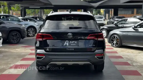 TAOS Highline 1.4 250 TSI Flex Aut.