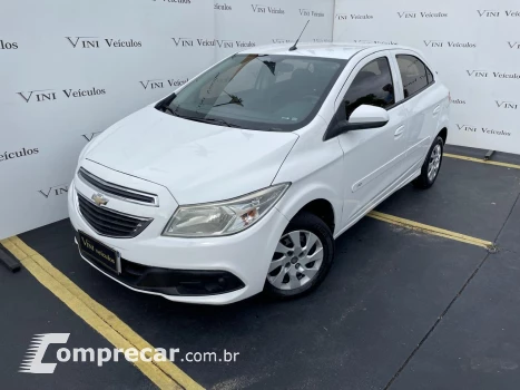 CHEVROLET ONIX 1.0 LT 4 portas