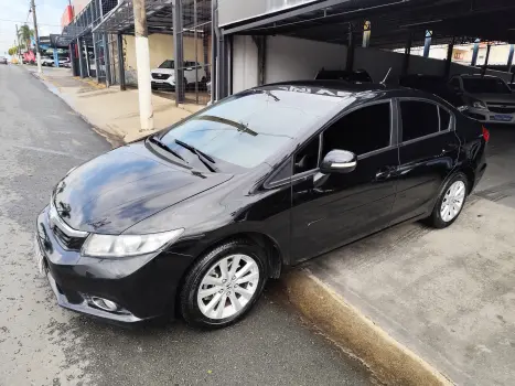 Honda CIVIC 2.0 LXR 16V 4 portas