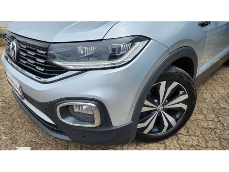 T-CROSS 1.4 250 TSI TOTAL FLEX HIGHLINE AUTOMATICO