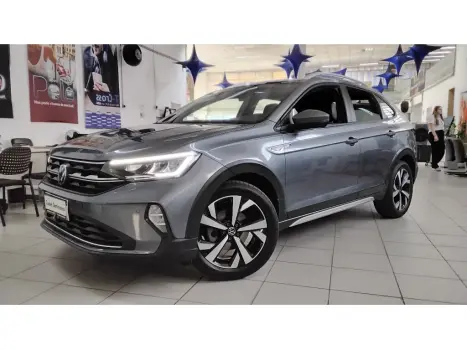 Volkswagen NIVUS 1.0 200 TSI TOTAL FLEX HIGHLINE AUTOMÁTICO 4 portas