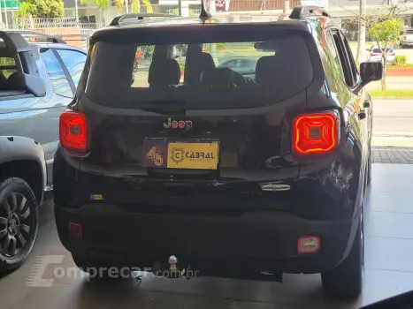 Renegade Longitude 1.8 4x2 Flex 16V Aut.