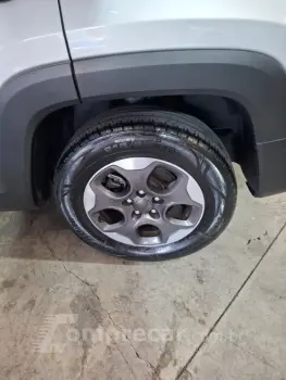 RENEGADE 1.8 16V Sport