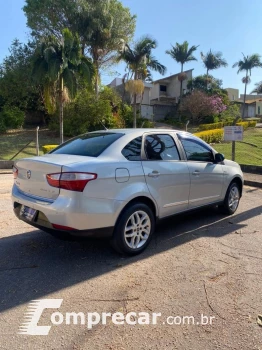 FIAT GRAND SIENA 1.6 MPI ESSENCE 16V