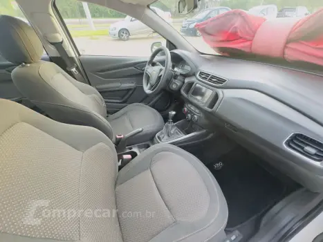 Onix Hatch 1.4 4P FLEX LT