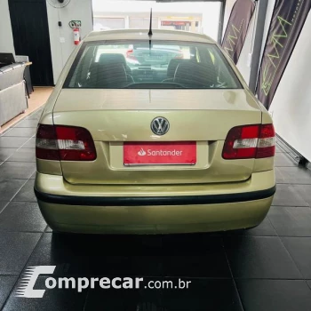 POLO SEDAN 1.6