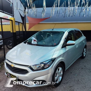 CHEVROLET ONIX HATCH LT 1.0 8V FlexPower 5p Mec. 5 portas