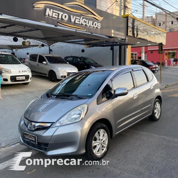 Honda FIT 1.4 LX 8V 4 portas