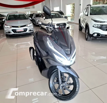 PCX 150/DLX