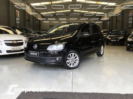 Volkswagen Fox 1.0 Mi Total Flex 8V 5p 4 portas