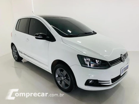 Volkswagen FOX CONNECT MB 4 portas