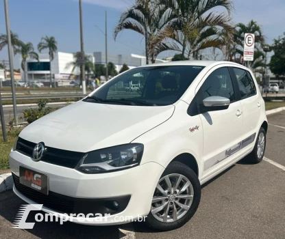 Volkswagen FOX 4 portas