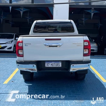 HILUX 2.8 D-4D TURBO DIESEL CD SRX 4X4 AUTOMÁTICO