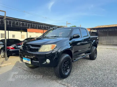 Toyota HILUX 3.0 SRV 4X4 CD 16V Turbo Intercooler 4 portas