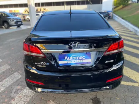 HB20S 1.6 COMFORT PLUS 16V FLEX 4P AUTOMÁTICO