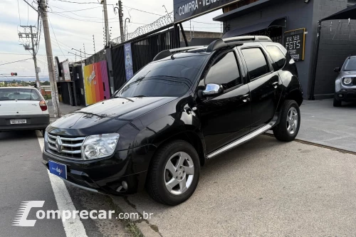 Renault DUSTER 2.0 16V Dynamique 4 portas