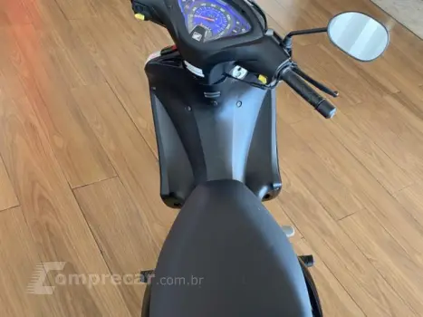 BIZ 125 ES - Utilitária