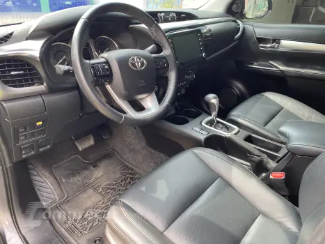 HILUX 2.8 D-4d Turbo CD SRV 4X4