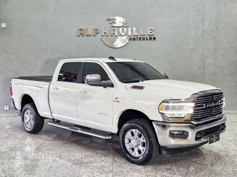 2500 6.7 I6 Turbo Laramie CD 4X4