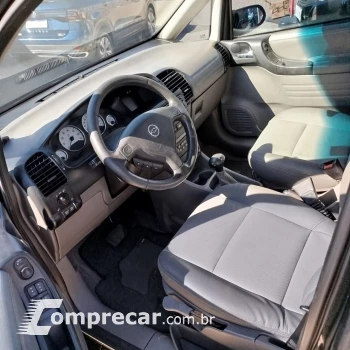 Zafira Elite 2.0 MPFI FlexPower 8V  Aut