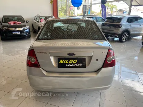 FIESTA 1.6 MPI Class Sedan 8V