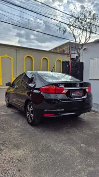 CITY 1.5 LX Sedan 16V