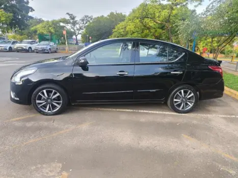 VERSA - 1.6 16V UNIQUE 4P XTRONIC