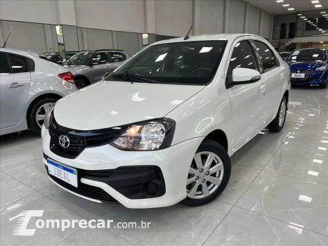 Toyota ETIOS 1.5 X PLUS SEDAN 16V FLEX 4P AUTOMÁTICO 4 portas