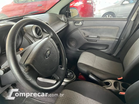 FIESTA 1.6 SE Sedan 16V