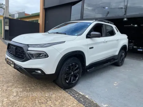 TORO 2.0 16V TURBO DIESEL ULTRA 4WD AT9