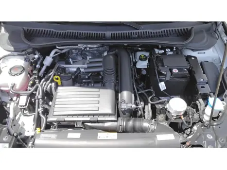 VIRTUS 1.4 250 TSI EXCLUSIVE AUTOMÁTICO