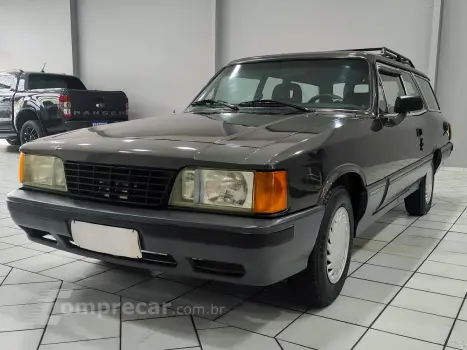 Caravan Comodoro 4.1/2.5