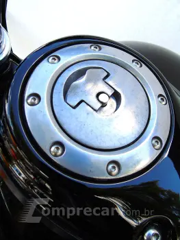 HARLEY-DAVIDSON DYNA SUPER GLIDE FXD