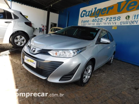 Toyota YARIS 1.5 16V Sedan XL Live 4 portas